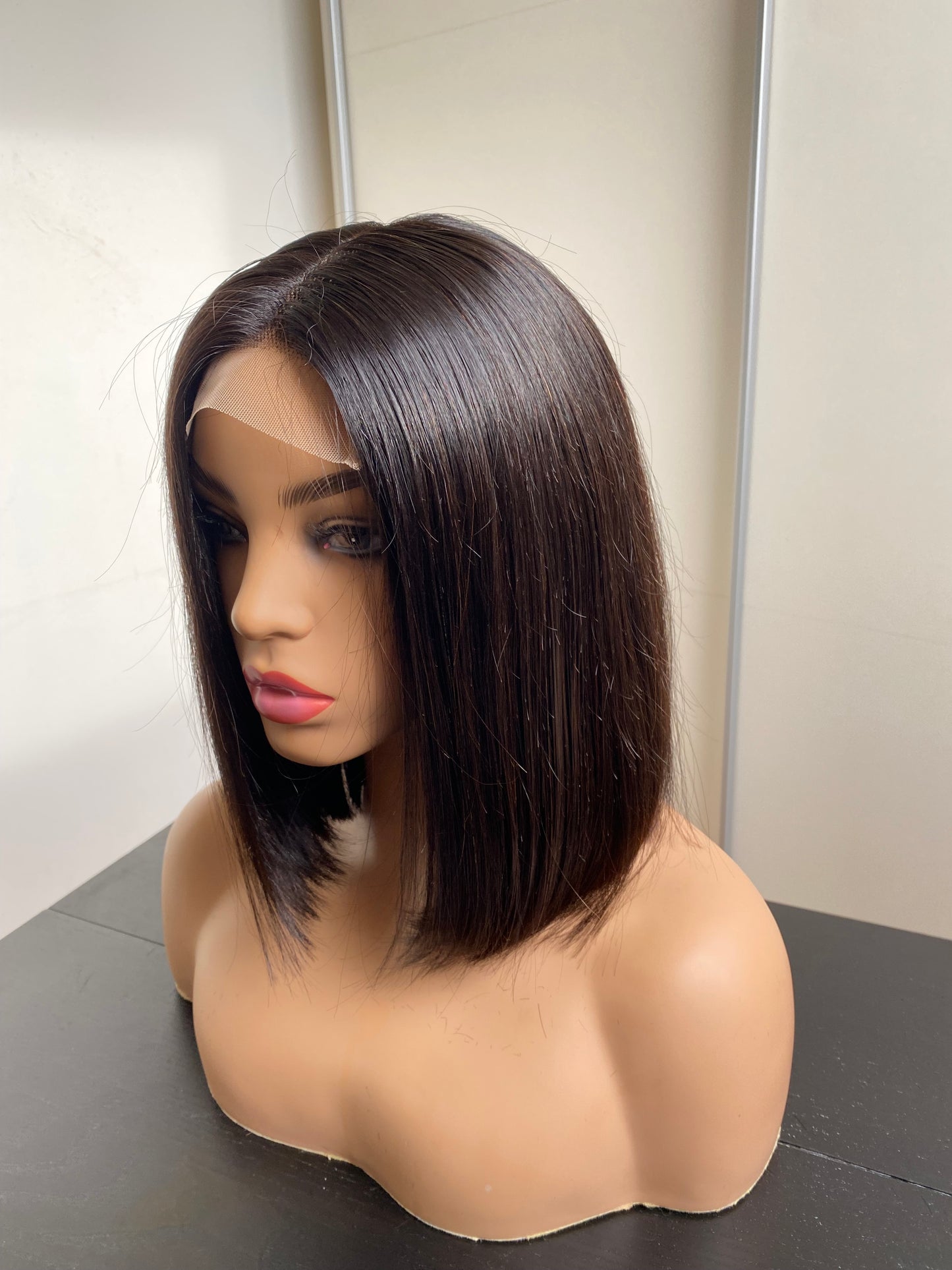 10” Middle Part Bob Wig