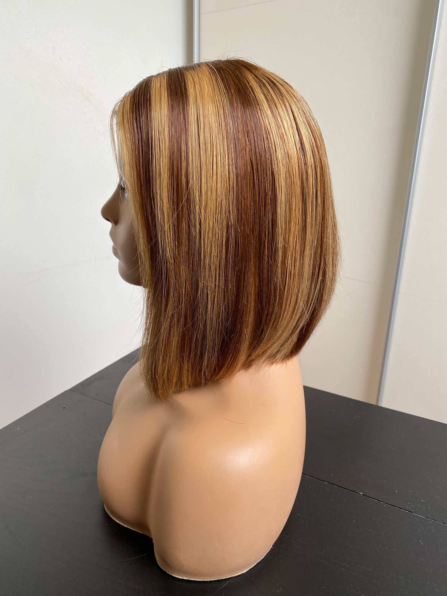 10" Bob Highlights Wig