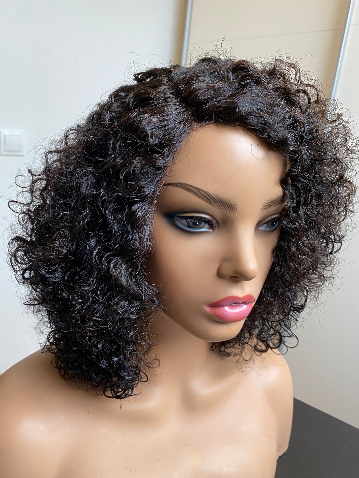 12" Short Curls